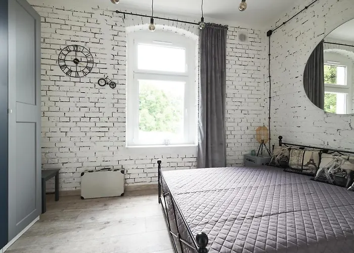 Loft Apartment Grzmiaca